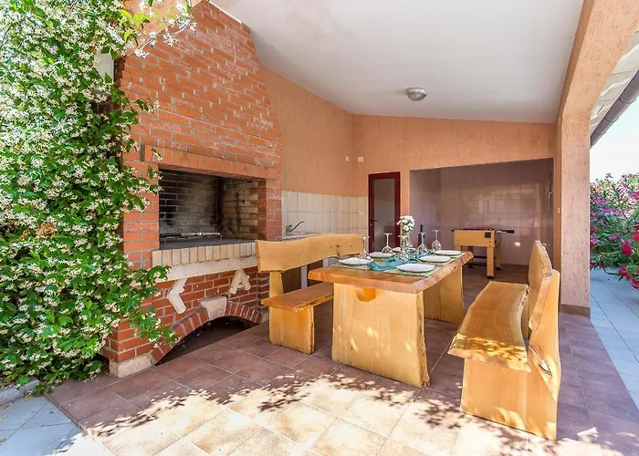 Pool & Sun Rici Loborika