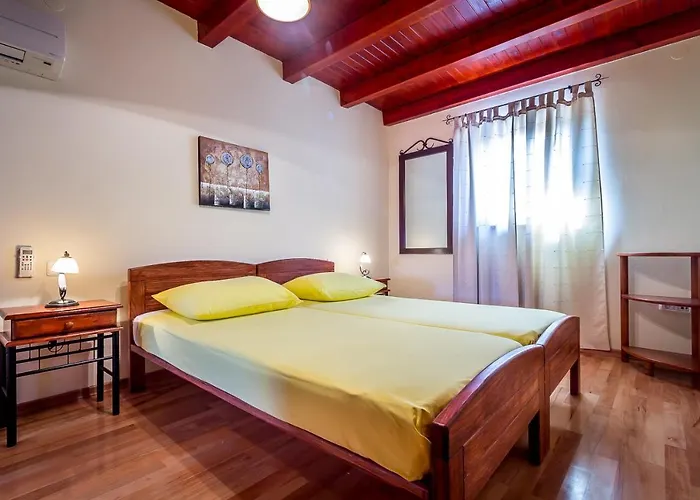 Pool & Sun Rici Tatil Evi *