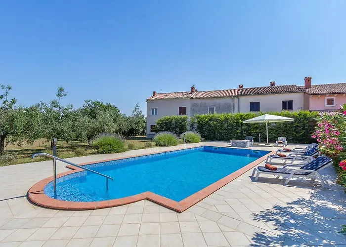 Pool & Sun Rici