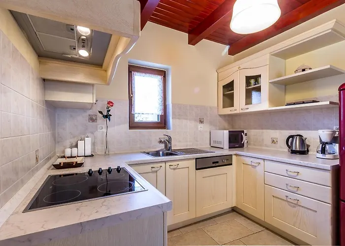 Feriehus Pool & Sun Rici *